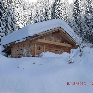 https://chalet-chardon.hotels-rhonealpes.com